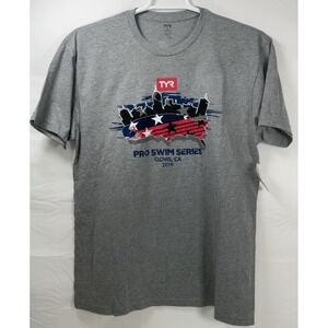 NWT Unisex TYR‎ Pro Swim Series Clovis, CA 2019 Graphic T-Shirt - Gray - Large